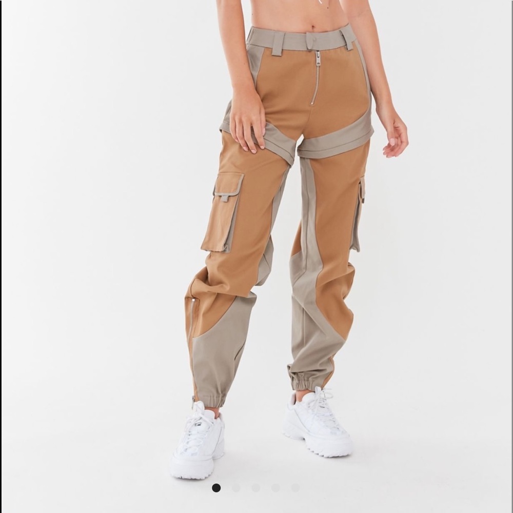 Cargo pants/short BRAND NEW never worn & with tags